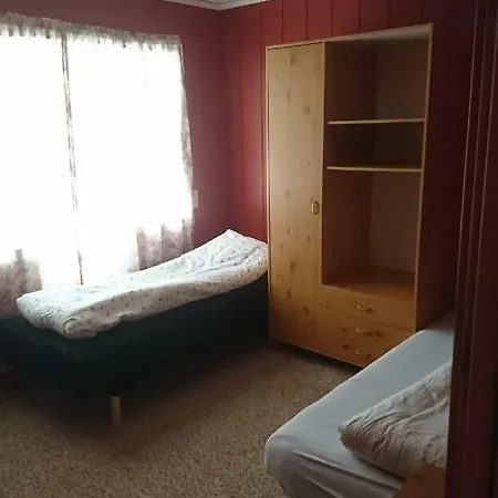 Stort Hus Med Stor Hage Privat bolig *